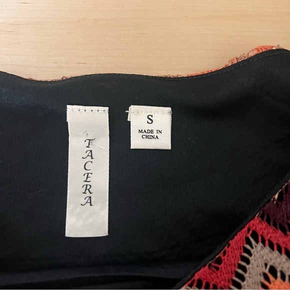 Women's Bell Sleeve Chevron Mod Dress Size Small Boho Vintage Inspired Twiggy - Picture 12 of 13